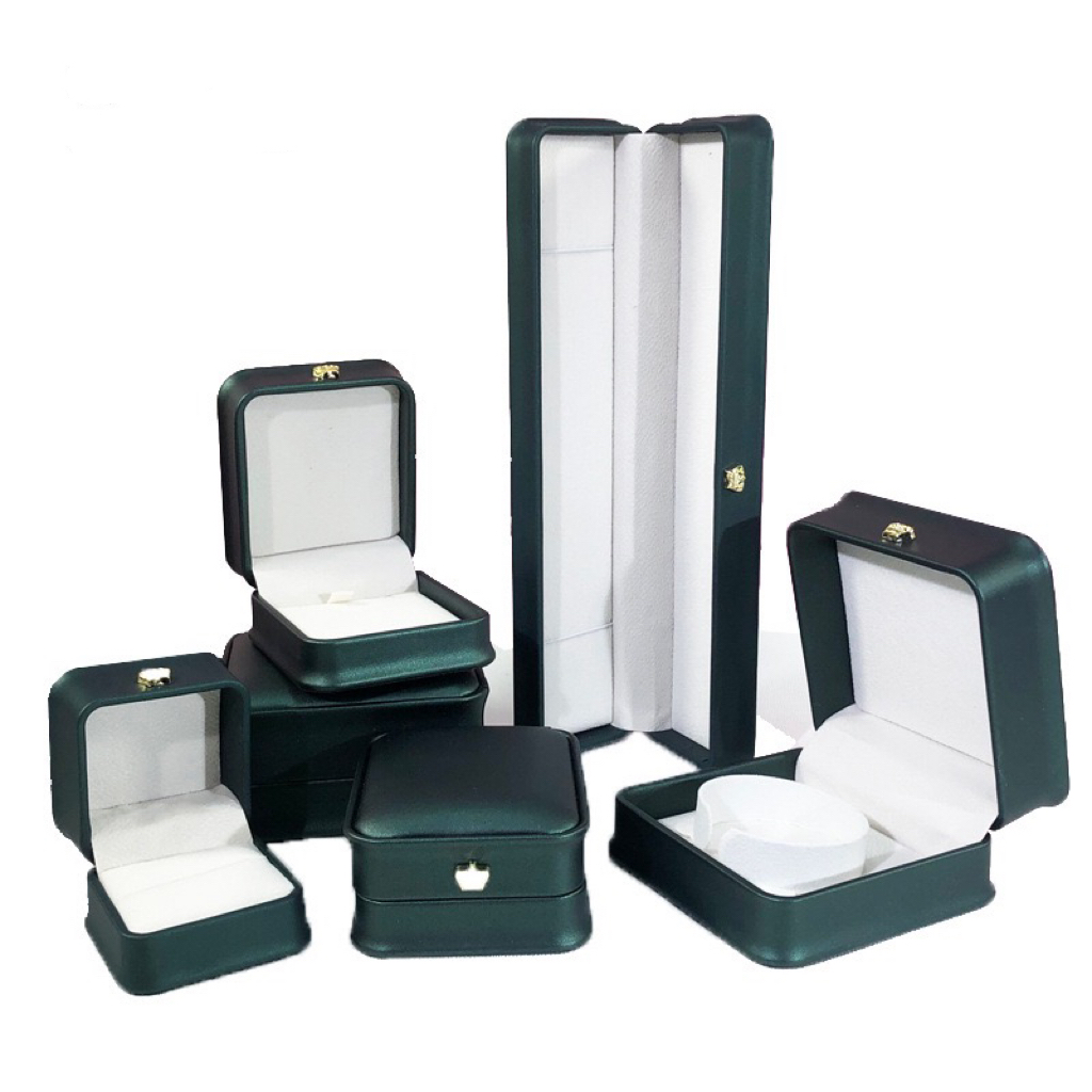 velvet ring box manufacturing